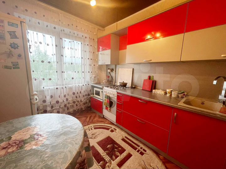 3-к. квартира, 60 м², 5/9 эт.