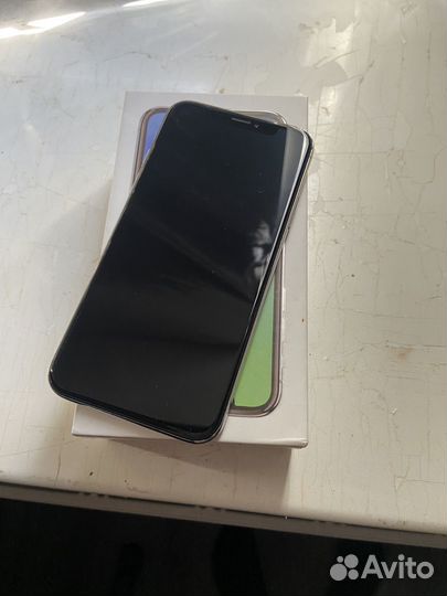 iPhone X, 64 ГБ