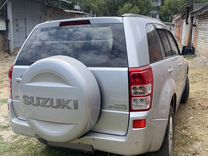 Suzuki Grand Vitara 2.0 AT, 2007, 183 000 км, с пробегом, цена 930 000 руб.