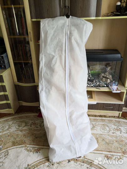 Платье на выпускной, свадьбу