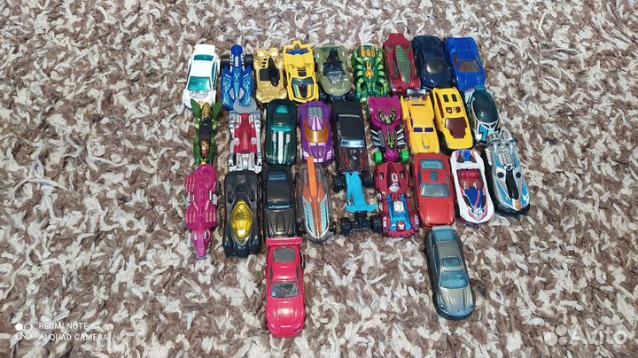Hot wheels машинки