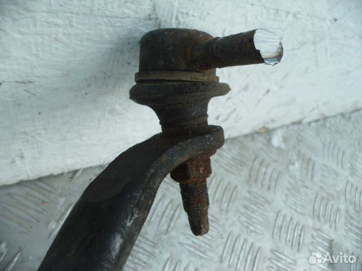 Стабилизатор задний Jeep Grand Cherokee 4 (WK2) 68