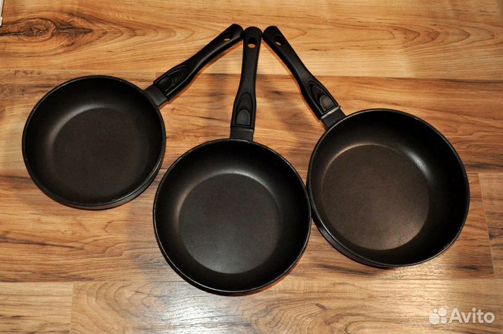 Сковорода со съемной ручкой Biol (22, 24 и 26см)