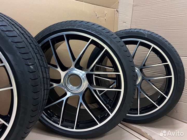 Колеса Диски Porsche 911 turbo s (center lock)