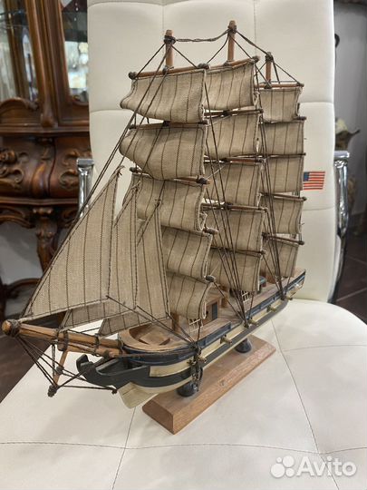 Деревянный корабль