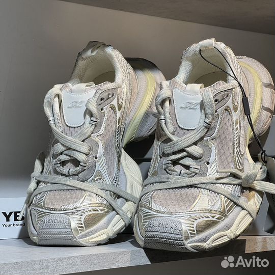 Balenciaga кроссовки 3xl Light Beige