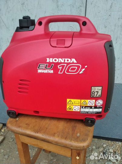 Бензогенератор Honda