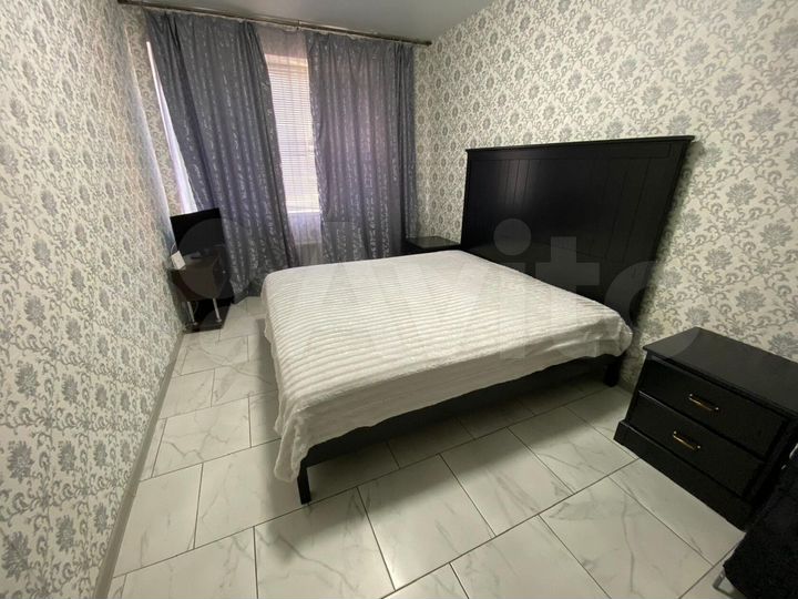 2-к. квартира, 64 м², 1/3 эт.