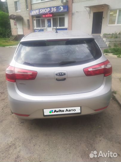 Kia Rio 1.6 AT, 2012, 180 000 км