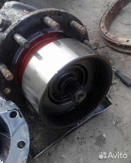 Бортовой редуктор хода экскаватора ZF APL-B 765