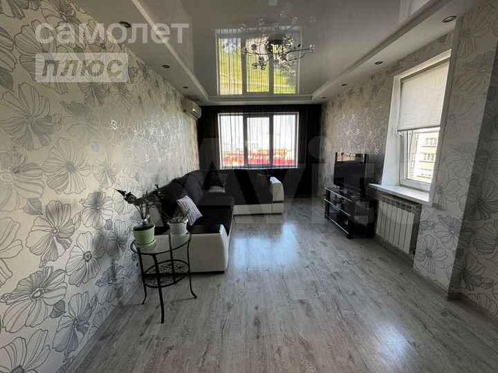 3-к. квартира, 80 м², 5/16 эт.