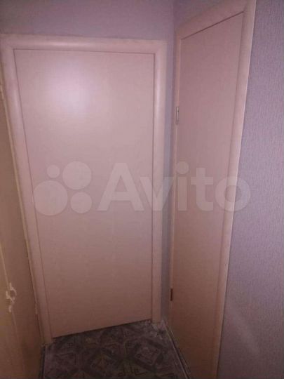 4-к. квартира, 90 м², 1/9 эт.