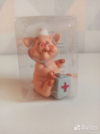Сувениры фигурки
