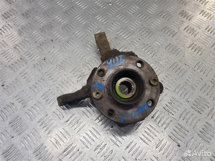 Кулак передний правый (Поворотный) рено Kangoo 1