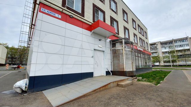 Торговая площадь в аренду в г. Волхов 306.7 м²