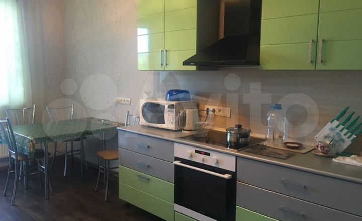 2-к. квартира, 75 м², 5/9 эт.