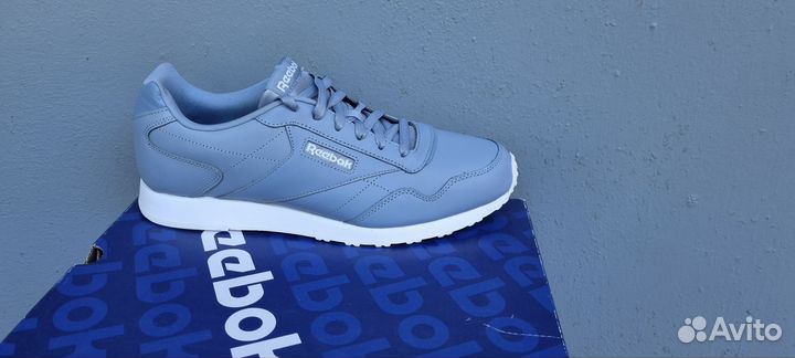 Новые Reebok на 43 размер.Оригинал