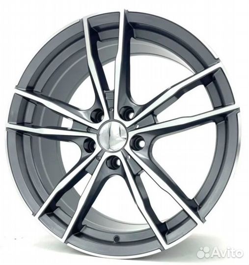 Комплект разношироких R18 для BMW 5 серии (G30)