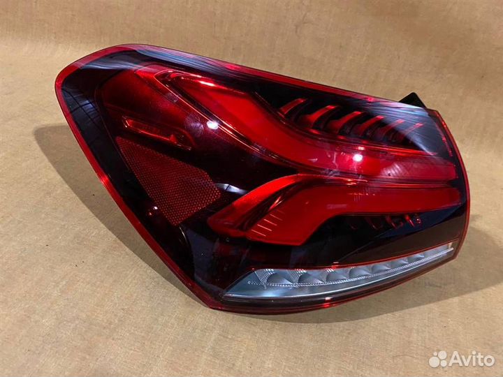 Фонарь задний левый Mercedes,W177