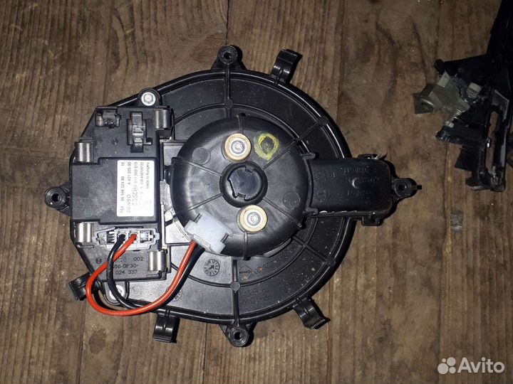 Моторчик печки Citroen C4 Grand Picasso