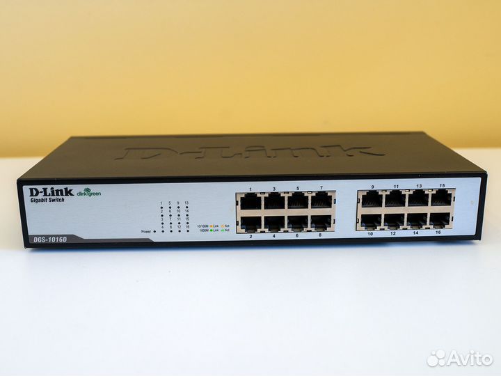 Гигабитный коммутатор D-Link DGS-1016D 16 портов