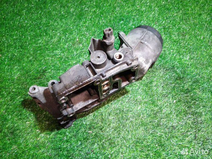 Корпус масляного фильтра с кронштейном бмв е34