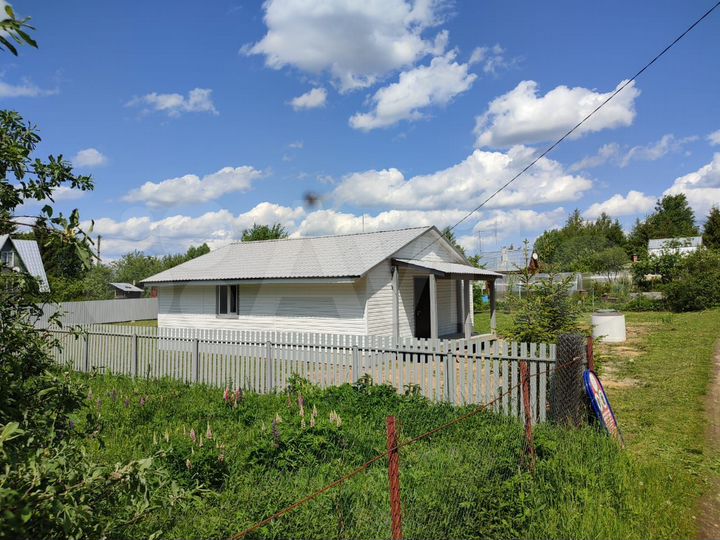 Дом 88 м² на участке 8 сот.