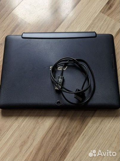 Ноутбук/планшет Asus transformer pad tf300tg