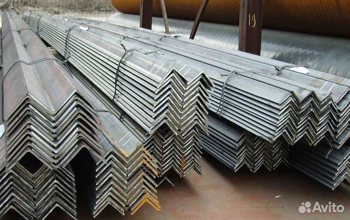 Уголок металлический