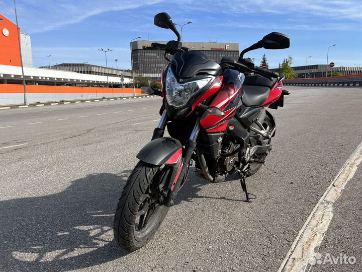 Bajaj Pulsar NS200