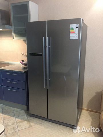 Холодильник Samsung Двухдверный