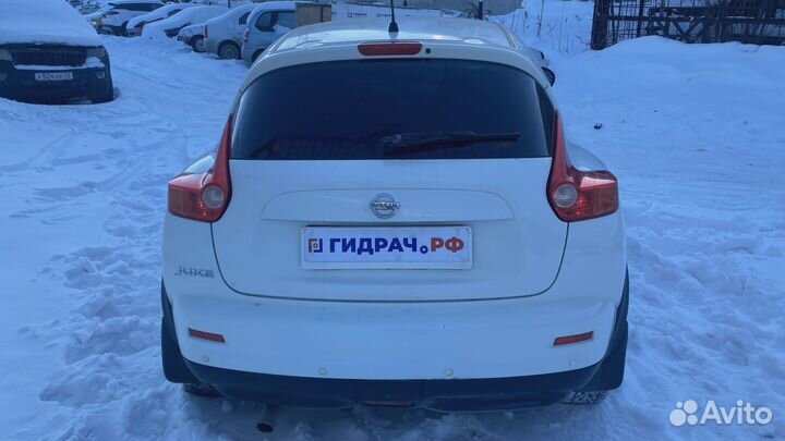 Замок двери задней левой Nissan Juke (YF15) 82501-1KA0A