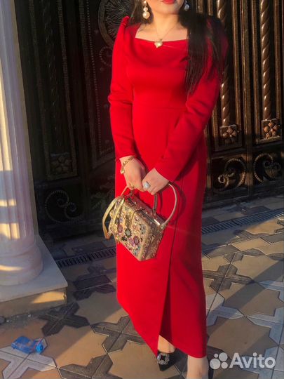 Красивое платье