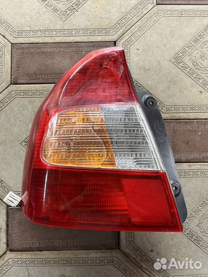 Задний фонарь hyundai accent