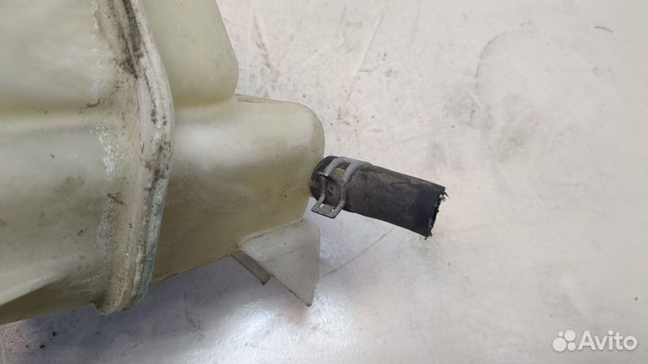 Бачок расширительный Nissan Pathfinder, 2010