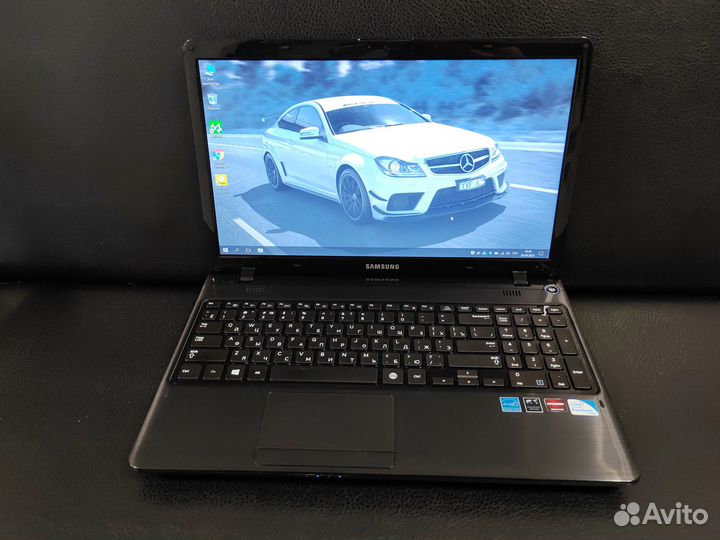 Samsung / 2020M / AMD HD 7600M / SSD 256GB