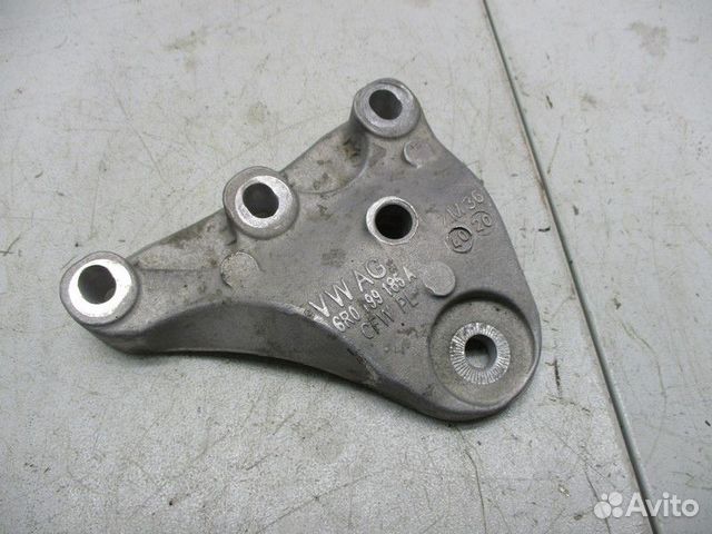 Кронштейн двигателя Volkswagen Polo 6 MK6