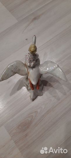 Фигурка лзфи. Гуси лебеди. (В ремонт)