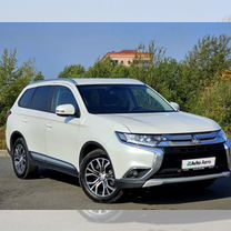 Mitsubishi Outlander 2.0 CVT, 2018, 189 298 км, с пробегом, цена 1 970 000 руб.