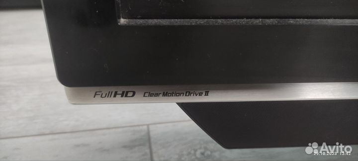 Телевизор 47дюймоа JVC lt-47gz78