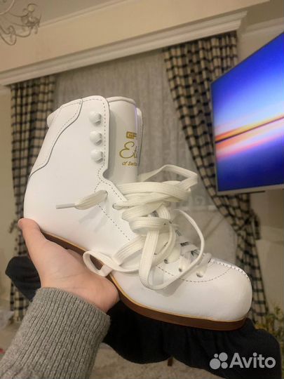 Коньки фигурные graf etude размер 37