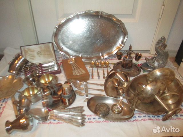 Столовые приборы, предметы сервировки из мельхиора