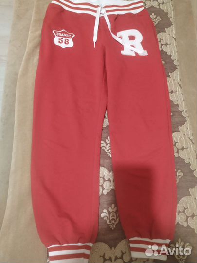 Спортивные штаны