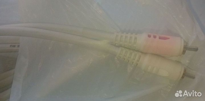 Стереo-Кабель аудио 1.5м rca белый качество редкий