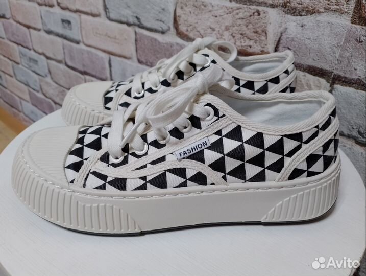 Кеды новые 38