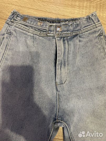 Джинсы бананы женские