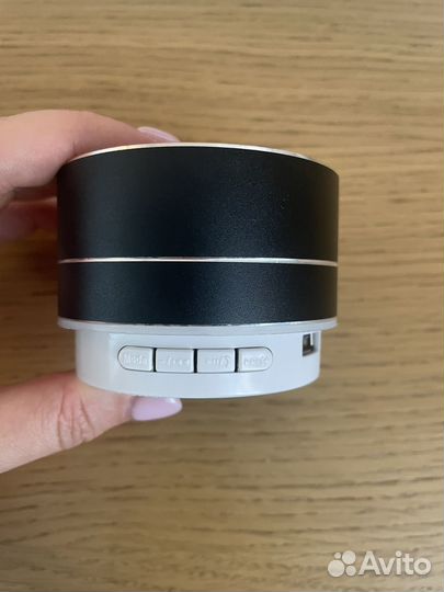 Портативная мини колонка
