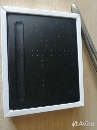 Графический планшет Wacom Intuos S black