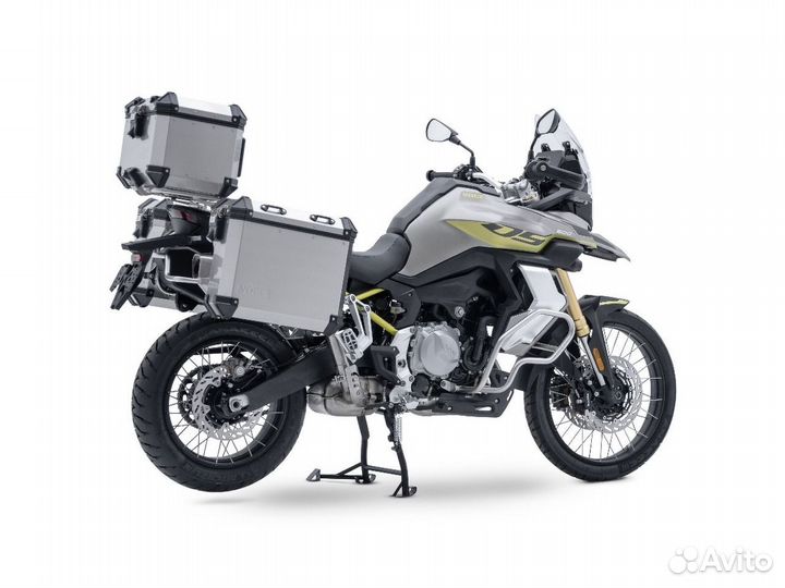 Voge 900DSX