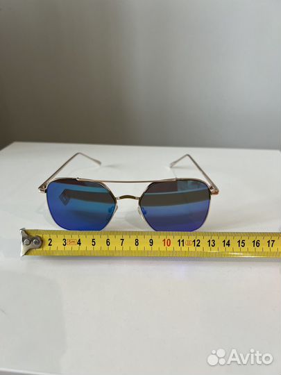 Солнцезащитные очки ASOS с цветными линзами